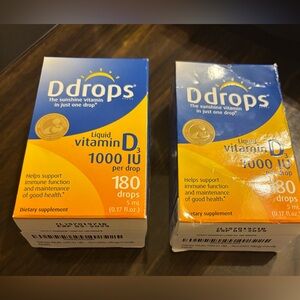 New Ddrops Liquid Vitamin D3 1000 IU
180 drops x2 ( 2 boxes).